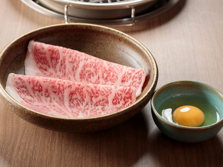 卵と絡めていただく絶品『特選やきすき』
