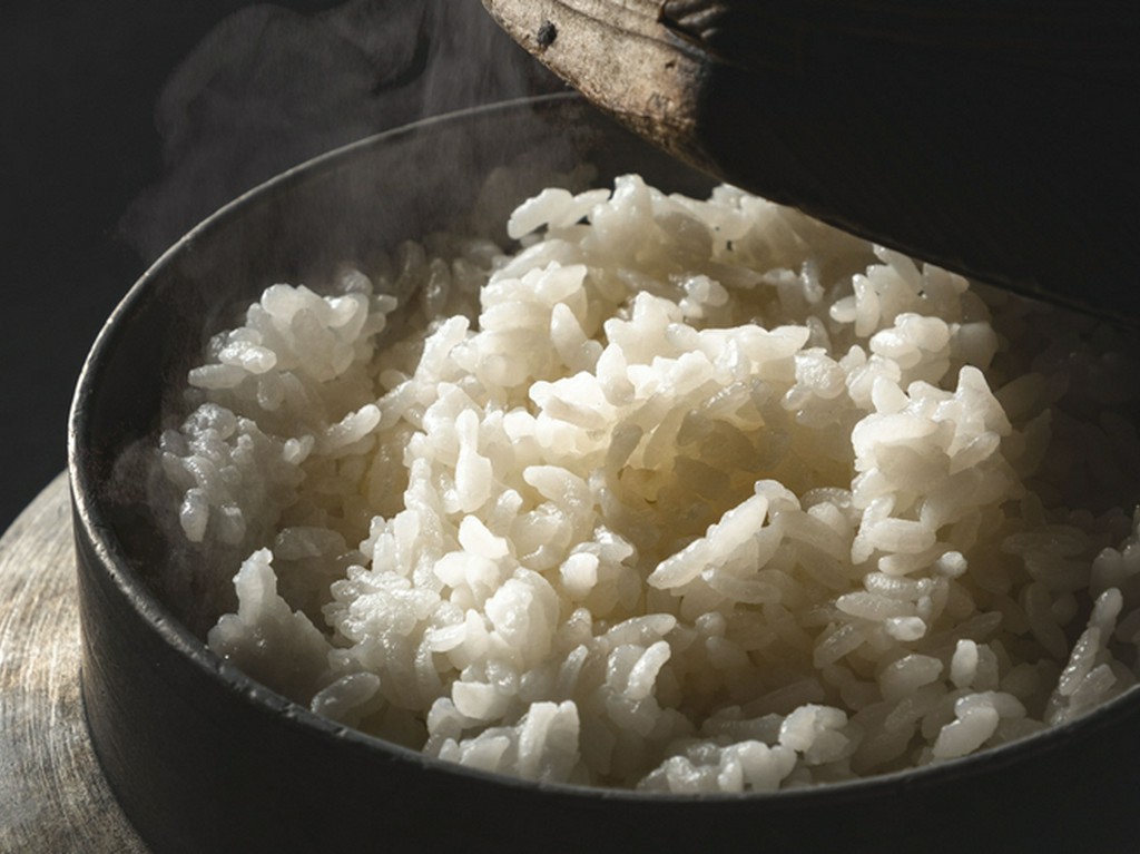名物炊き立て銀シャリ