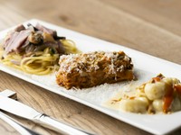 食感も香りも違う楽しさ『パスタ3種盛り』で贅沢ランチ