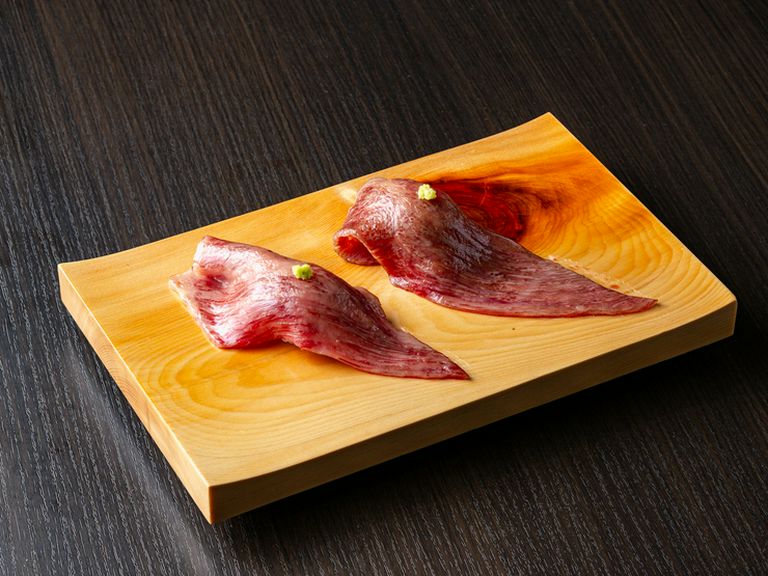 炙り和牛肉寿司