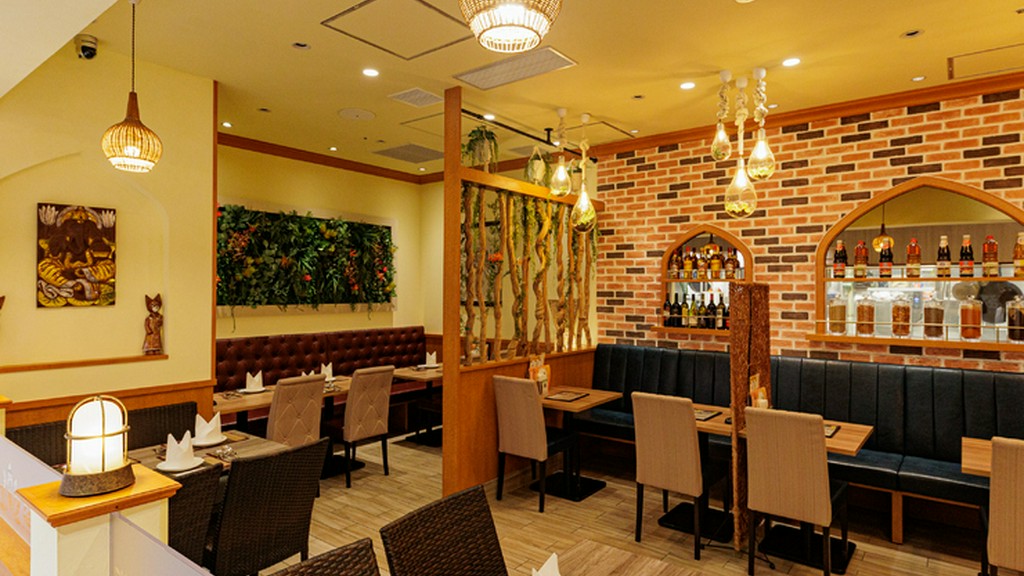 オシャレな空間でいつもと違う華やかな女子会