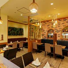 オシャレな空間でいつもと違う華やかな女子会