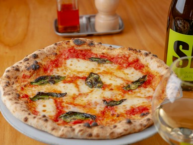 オシャレに本格派。カジュアルに楽しめるイタリアン酒場