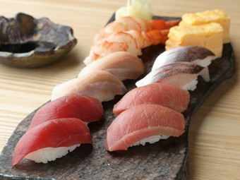 技で楽しむ旬『握り』『刺身』
