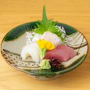 ※お造り盛り合わせあります。