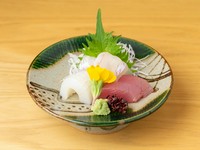※お造り盛り合わせあります。