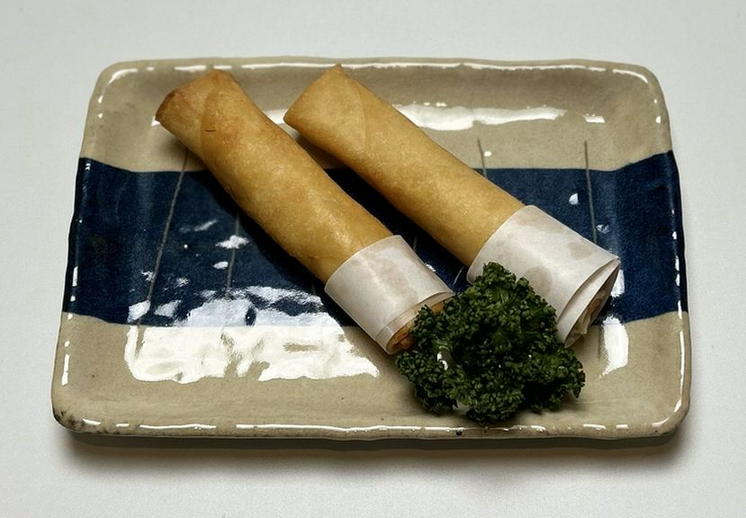 灼熱のかにクリーム揚げ春巻き
