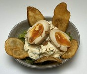 Yoinoma特製　ポテトサラダ（自家製味玉付）