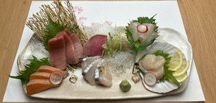 地にこだわり、旬にこだわり、ひと手間にこだわる。