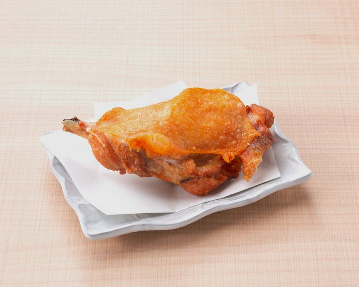 四大名物【3】自家解体 悠然鶏の小樽骨付き鶏ザンギ 〜素揚げ〜