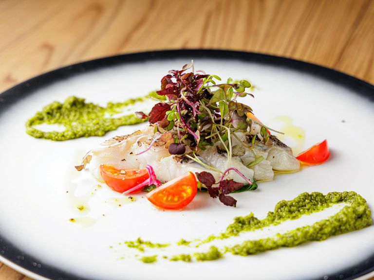 本日の天然鮮魚のカルパッチョ