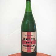 日本酒の飲みにくいネガティブなイメージを変えたいとの思いから企画されただけあってメロンのような吟醸香、心地よいガス感（微発泡）があり爽快感と爽やかな旨味を感じ、キレが良くすっきりとした余韻を楽しめる。