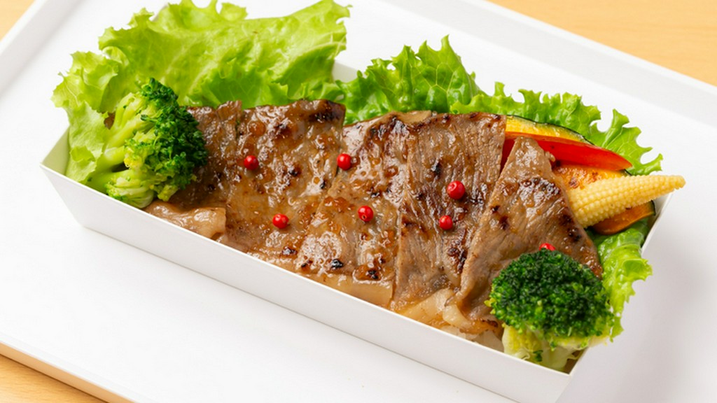 肉好き必見！満足の逸品『肉盛弁当』