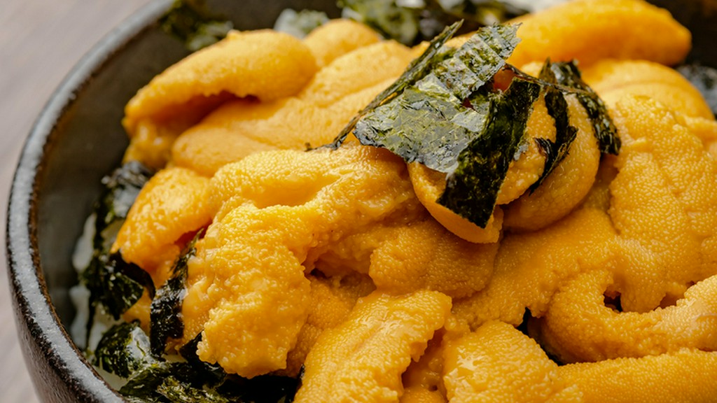 鮮度抜群。毎朝仕入れる旬のうにを楽しむ、うに丼専門店