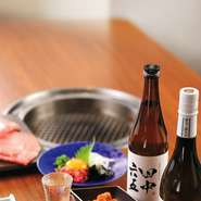 九州随一の河川、筑後川が流れる佐賀県。『権右衛門』など、その佐賀の自然の恵みから生まれた佐賀県産の日本酒を中心に、店主が厳選して仕入れています。