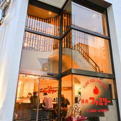 店舗入り口