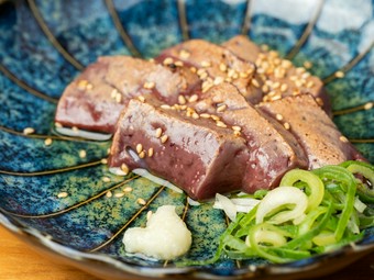 備長炭で風味豊かに焼き上げる『炭焼き』