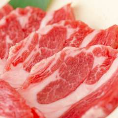 人気ナンバーワン、初めての方でも食べれる美味しさと柔らかさ！『塩熟成特上ラムロース』