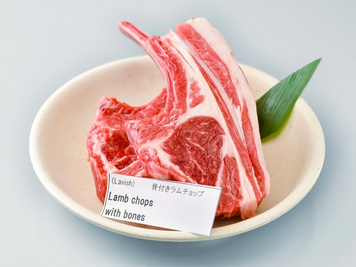 骨付きラムチョップ