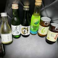 こだわりの日本酒をご用意してお待ちしております。お料理に合うお酒など、気になる方はお気軽にご相談ください。
