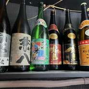 焼酎にもこだわりのある【うどんの極心まれ】。焼酎・日本酒以外もラインナップ豊富な品揃えです。