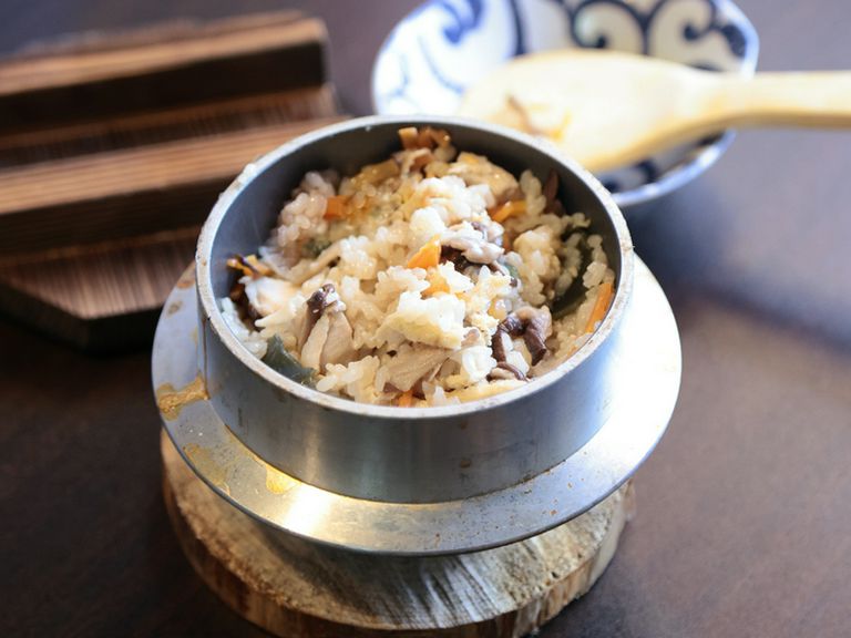 かやく釜飯