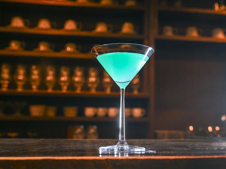 スタンダード・オリジナルと多彩なカクテル