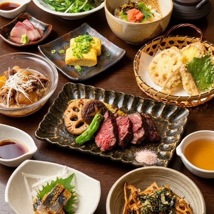 Ưu đãi đặc biệt ngày thường: [Seiho] Bữa ăn 8 món gồm các món ăn đặc trưng của Seiho, trong đó có món bít tết thăn bò thượng hạng áp chảo, kèm đồ uống không giới hạn.