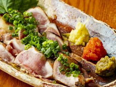 鶏刺し二種盛り合わせ