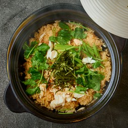 本日の銘柄鶏の親子丼（１～２人前）