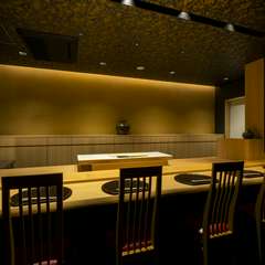 ゆったり贅沢な一時。大切な記念日にふさわしいコース料理