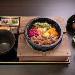 全て・鰹出汁・豆乳出汁・味変練り胡麻・味変味噌　付