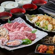 A4・A5ランクのブランド牛を好きなだけ楽しめる食べ放題コースが【焼肉オリオン　のうれんプラザ店】の魅力。予算に合わせて、2種類のプランから選ぶことができ、飲み放題の追加オーダーも可能です。