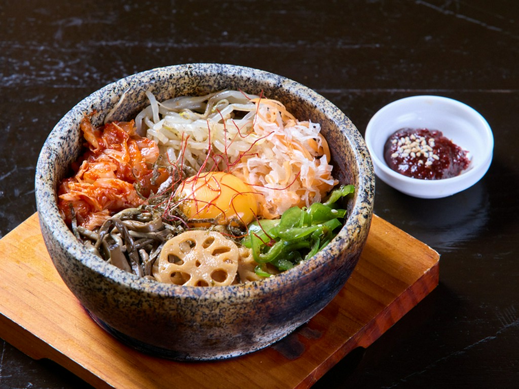 石焼きビビンバ