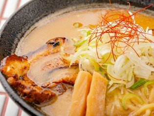 心に残る一杯。誰かに教えたくなる『じゃが白湯味噌らぁめん』