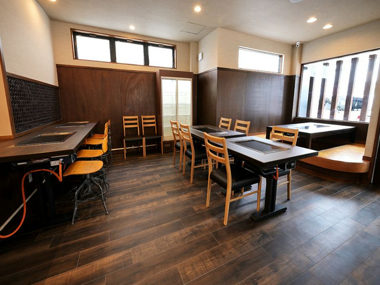 学生も歓迎。世代を問わず楽しめるくつろぎの空間