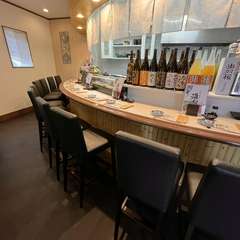 品のあるカウンター席で、料理×お酒をお楽しみください！
