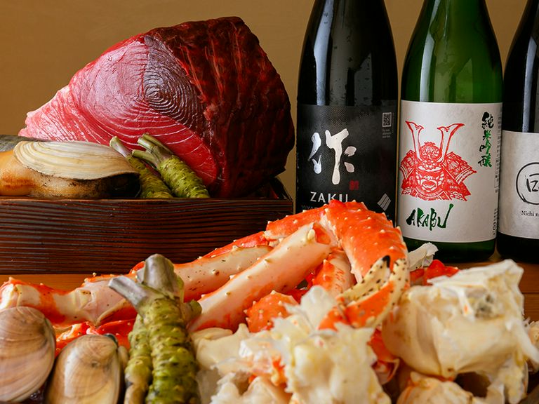 東京では入手困難な魚介類。独自ルートにより届く厳選素材