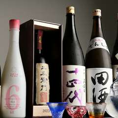 日本酒好きがうなる全国の銘酒を揃え、リーズナブルな価格で提供
