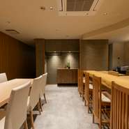 誕生日や結婚記念日、家族のお祝い事、人生の節目の宴席など、特別な日を祝う舞台にもピッタリ。コース料理は予算に応じたアレンジも可能で、少人数でも貸切OKの柔軟さ。詳細は店舗にお問い合わせください。