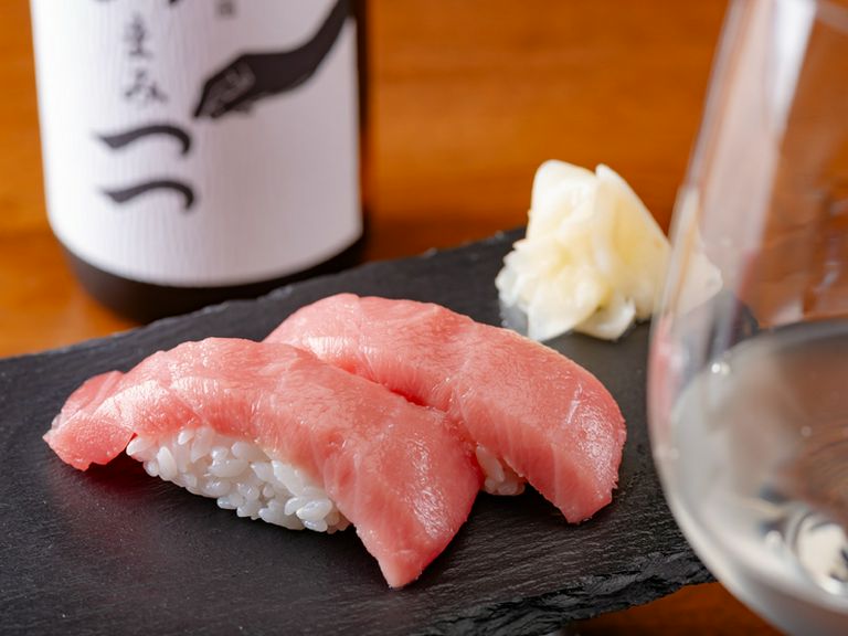 にぎり寿司(中トロ)