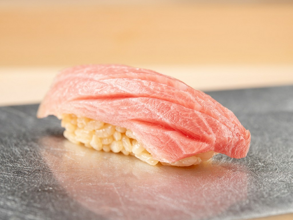 市場厳選素材の旨みを引き出す職人の技