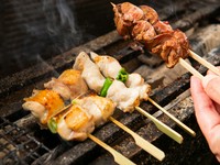 メニュー各種、一皿から気軽にオーダーいただけます。