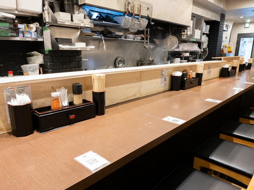 プライベート時間に寄り添うカウンター席