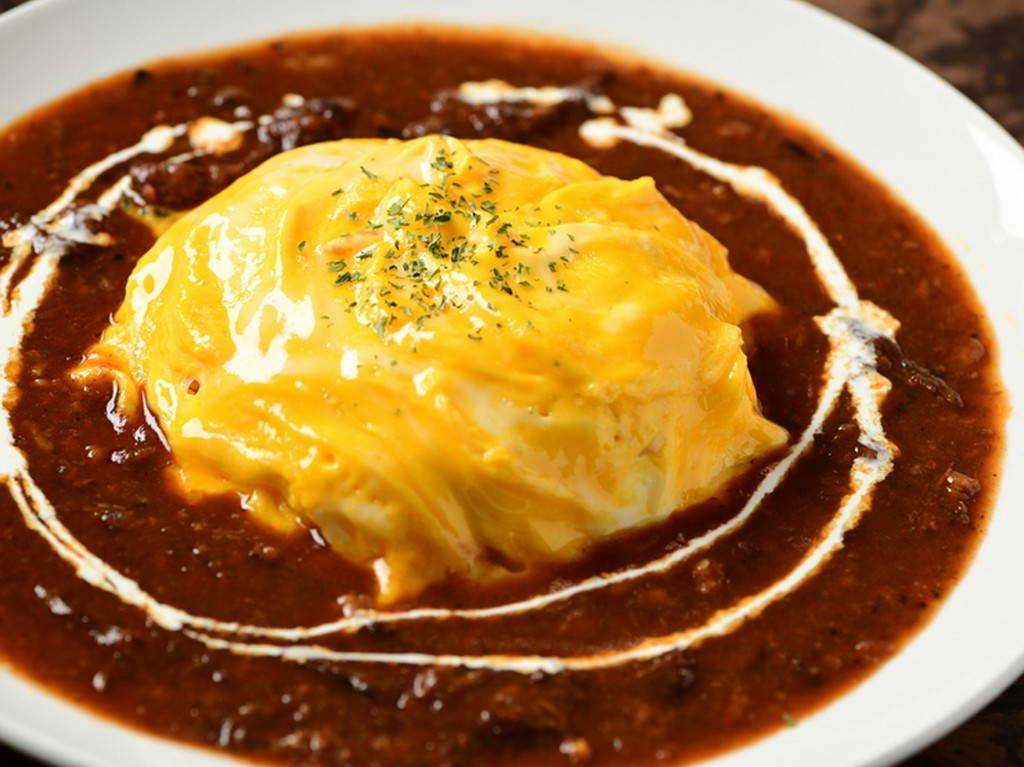 牛すじデミのオムライス　チーズトッピング