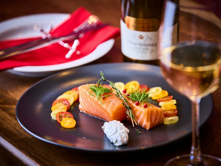 記念日ディナーにもオススメ。コース料理のオーダーメイドもOK