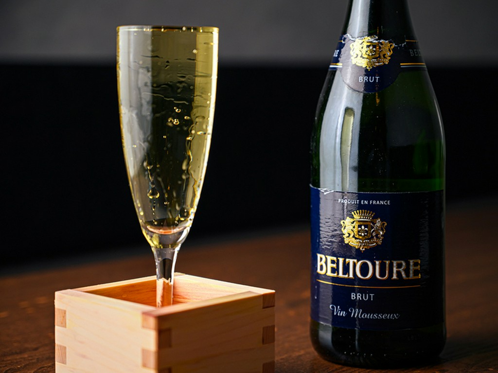 落ち着いた空間とオシャレなメニューは、デートにも最適