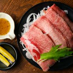 すき焼きに並ぶ、もう一つの鉄板メニュー『牛タン塩ダレ焼き』
