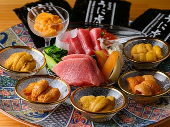 産地別の味の違いを食べ比べ。厳選雲丹と本鮪を、贅沢に一緒に堪能『皇帝おさしみ』