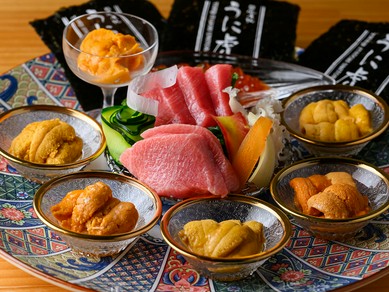 産地別の味の違いを食べ比べ。厳選雲丹と本鮪を、贅沢に一緒に堪能『皇帝おさしみ』